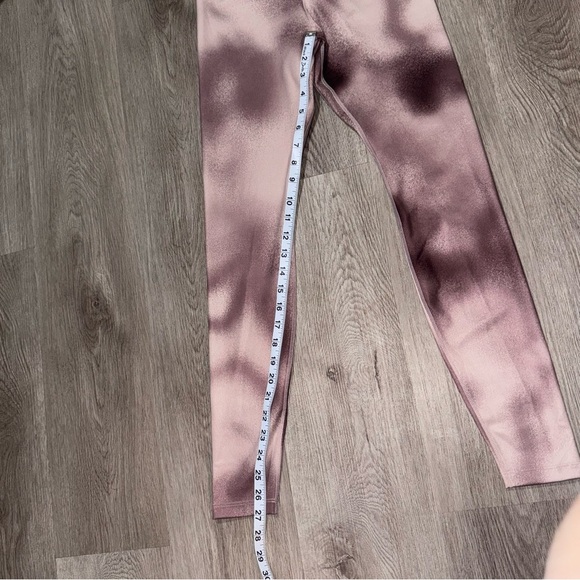 Nike Dry Fit Leggings - Picture 2 of 5